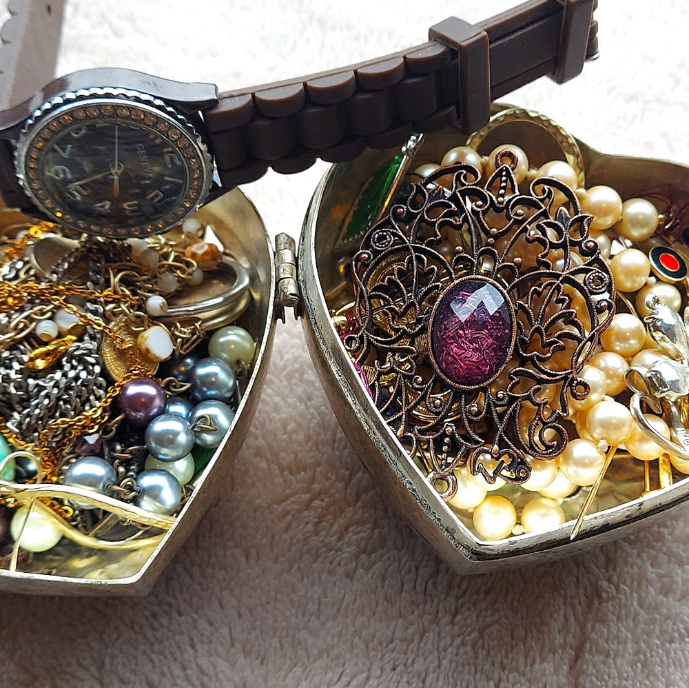 Heart Full Of Jewelry